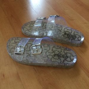 Summer Birkenstock-style jelly sandals